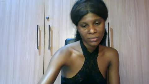 Snapshot of luckymadequeen chatting on 18, 7, 2026 Gloria online show from 18, 7, 2026