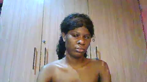 Snapshot of luckymadequeen chatting on 26, 7, 2026 Gloria online show from 26, 7, 2026