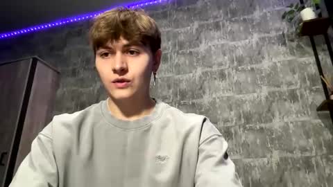 Snapshot of luckymenchik chatting on 21, 11, 2025 Ricky online show from 21, 11, 2025