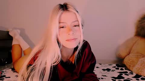 Snapshot of luckysapphire777 chatting on 8, 2, 2025 luckysapphire777 online show from 8, 2, 2025