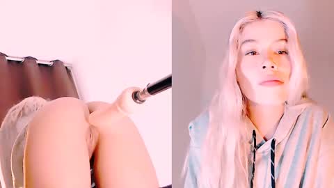 Snapshot of luckysapphire777 chatting on 8, 3, 2025 luckysapphire777 online show from 8, 3, 2025