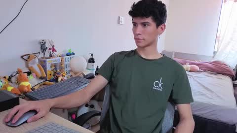 Lu Independent Model online show from 27, 2, 2026