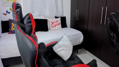 luciana online show from 5, 3, 2025