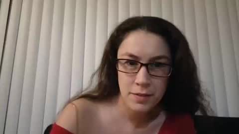 Snapshot of lucy_allison chatting on 24, 1, 2025 Lucy online show from 24, 1, 2025