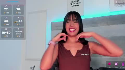 Snapshot of lucy_ev chatting on 5, 10, 2025 Lucy online show from 5, 10, 2025
