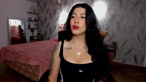 Snapshot of lucy_greys_ chatting on 29, 11, 2025 Lucy Greys online show from 29, 11, 2025