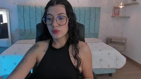 Lucy Greys online show from 6, 8, 2026