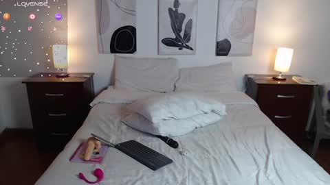 Luciana online show from 21, 2, 2025