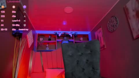 Lucy  online show from 19, 9, 2025