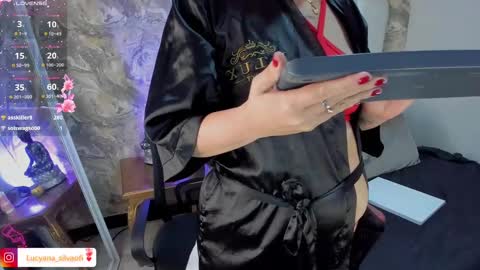 Lucyana Silva online show from 25, 2, 2025