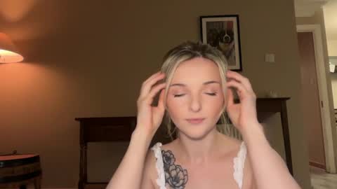 Lucy online show from 9, 4, 2026