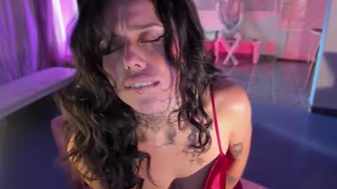 Snapshot of lucyklumm chatting on 22, 3, 2026 MALAMOR online show from 22, 3, 2026
