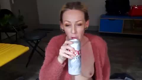 Snapshot of lucyloveslookers78240 chatting on 1, 1, 2025 Lucy Loves Lookers online show from 1, 1, 2025