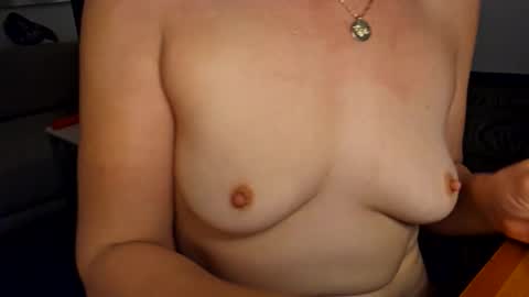 Snapshot of lucyloveslookers78240 chatting on 8, 1, 2025 Lucy Loves Lookers online show from 8, 1, 2025