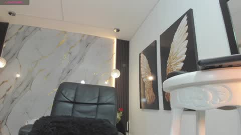 Luciana online show from 26, 1, 2025