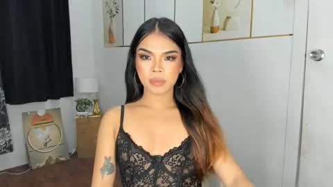Snapshot of lucyvane chatting on 13, 7, 2026 lucyvane online show from 13, 7, 2026