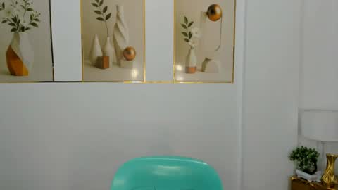 Snapshot of lucyvane chatting on 16, 7, 2026 lucyvane online show from 16, 7, 2026