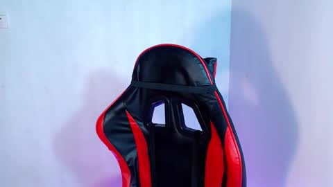 Snapshot of luda_69 chatting on 3, 10, 2025 luda_69 online show from 3, 10, 2025