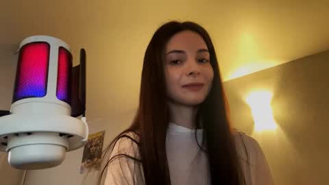 Snapshot of ludivinablice chatting on 9, 3, 2026 Mika online show from 9, 3, 2026