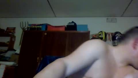 A slave to the mistress.. un esclavo para las amas dominantes. online show from 17, 2, 2025