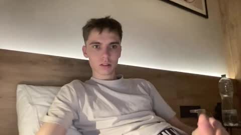 Luis online show from 25, 11, 2025