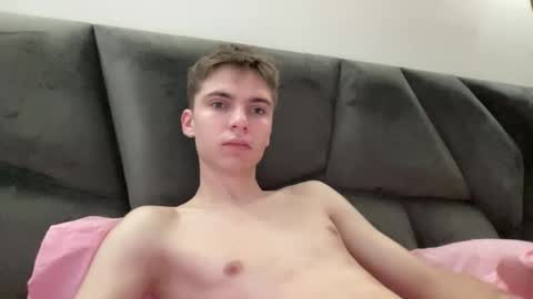 Luis online show from 2, 12, 2025