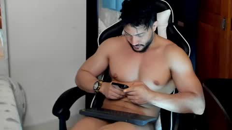 Snapshot of luis_baptista chatting on 16, 12, 2024 luis_baptista online show from 16, 12, 2024