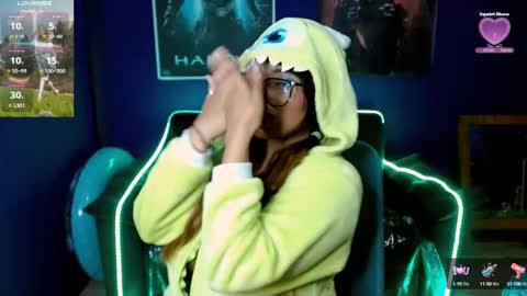 luisa_bunny online show from 11, 1, 2025