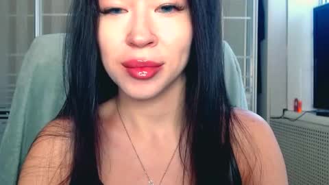 luisa lovedom online show from 27, 9, 2025