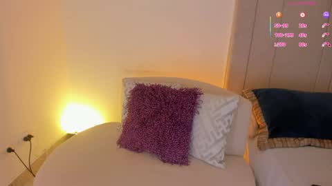 Snapshot of luisah_ chatting on 19, 5, 2026 L U I S A online show from 19, 5, 2026
