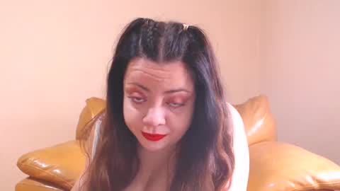 Cassie online show from 27, 2, 2025