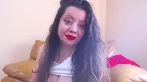 Snapshot of luisahornydoll chatting on 26, 3, 2026 Cassie online show from 26, 3, 2026