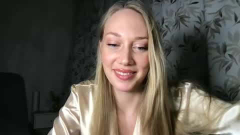 Snapshot of luiva13 chatting on 3, 2, 2025 luiva13 online show from 3, 2, 2025
