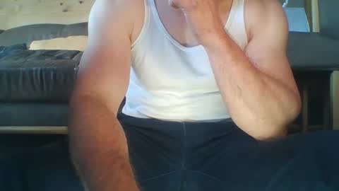 Snapshot of lukaf887 chatting on 6, 5, 2026 lukaf887 online show from 6, 5, 2026