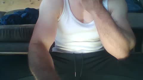 Snapshot of lukaf887 chatting on 8, 5, 2026 lukaf887 online show from 8, 5, 2026