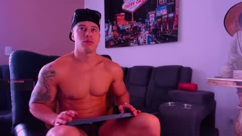 Lukas Green online show from 16, 2, 2025