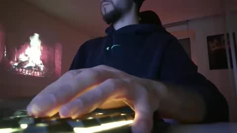 lukasschoetz online show from 13, 11, 2025