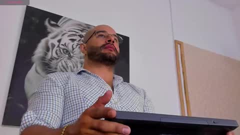 LUKE online show from 17, 9, 2025