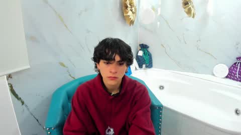 Snapshot of luke_howland chatting on 7, 12, 2024 Luke online show from 7, 12, 2024