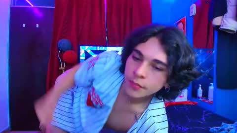 Snapshot of luke_howland chatting on 1, 3, 2025 Luke online show from 1, 3, 2025