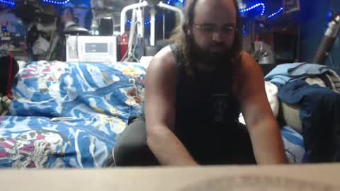 Snapshot of lukeandluci chatting on 16, 7, 2026 lukeandluci online show from 16, 7, 2026