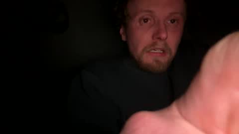 lukeeeeey96 online show from 28, 1, 2025