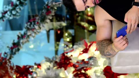 Lukhas f4f online show from 12, 12, 2024