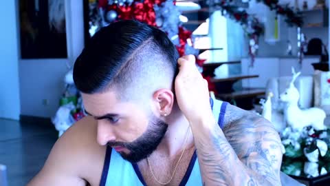 Lukhas f4f online show from 4, 1, 2025