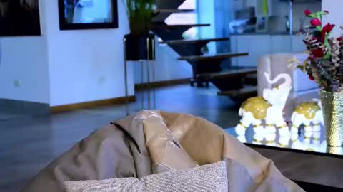 Lukhas f4f online show from 27, 2, 2025