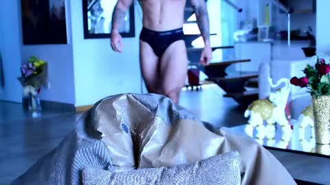 Lukhas f4f online show from 9, 3, 2025