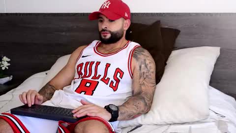 Lukhas f4f online show from 29, 10, 2025