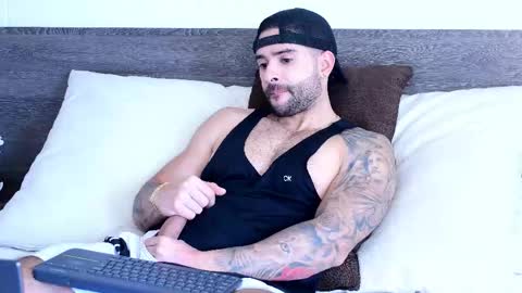 Snapshot of lukhass chatting on 3, 12, 2025 Lukhas f4f online show from 3, 12, 2025