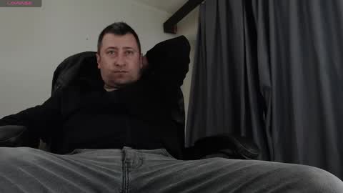 Snapshot of lukkee30 chatting on 3, 5, 2026 Sir Alex online show from 3, 5, 2026