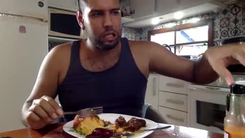 Snapshot of luksmen1 chatting on 18, 2, 2025 lucifer online show from 18, 2, 2025